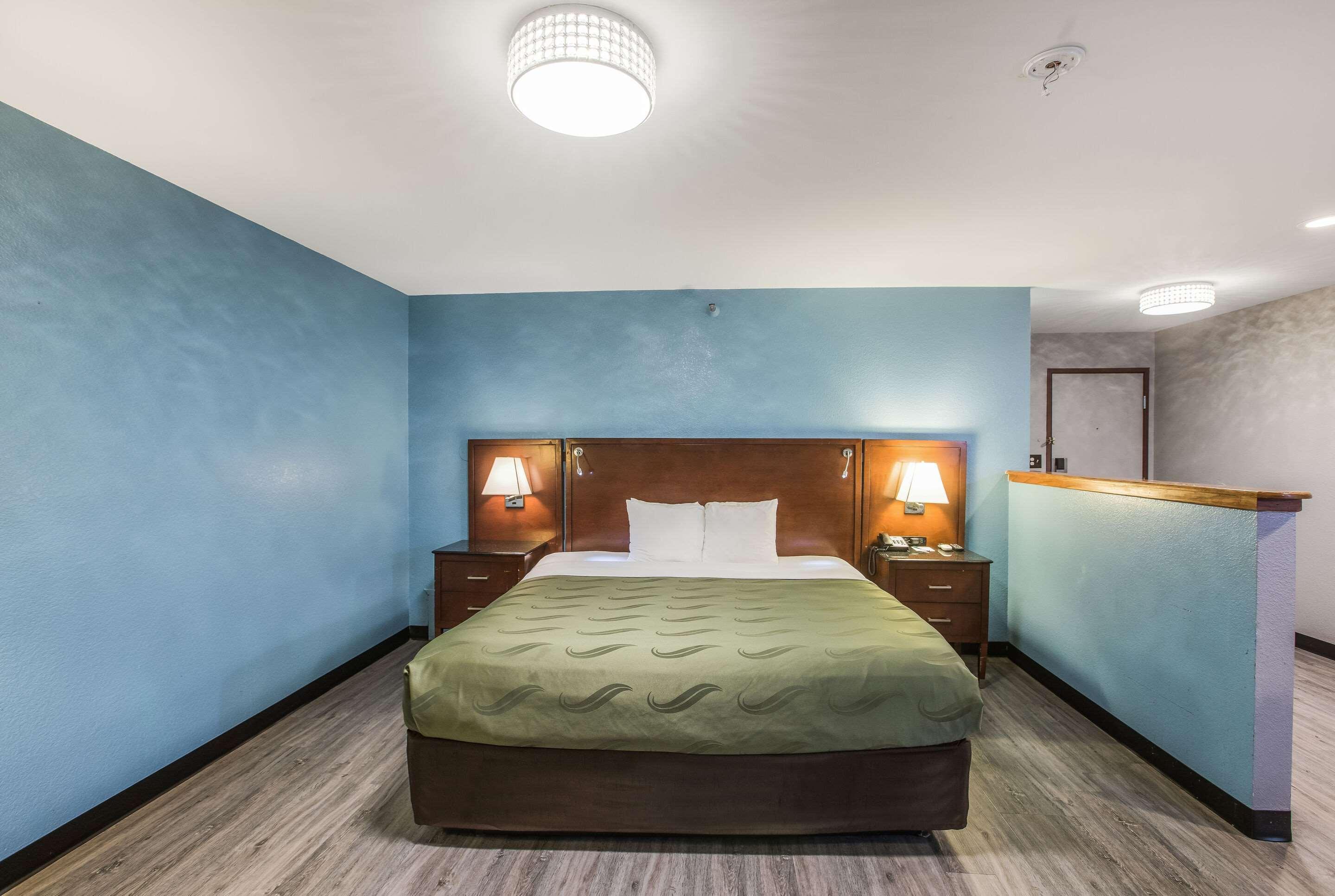 Quality Atlanta Airport-central Inn 2*