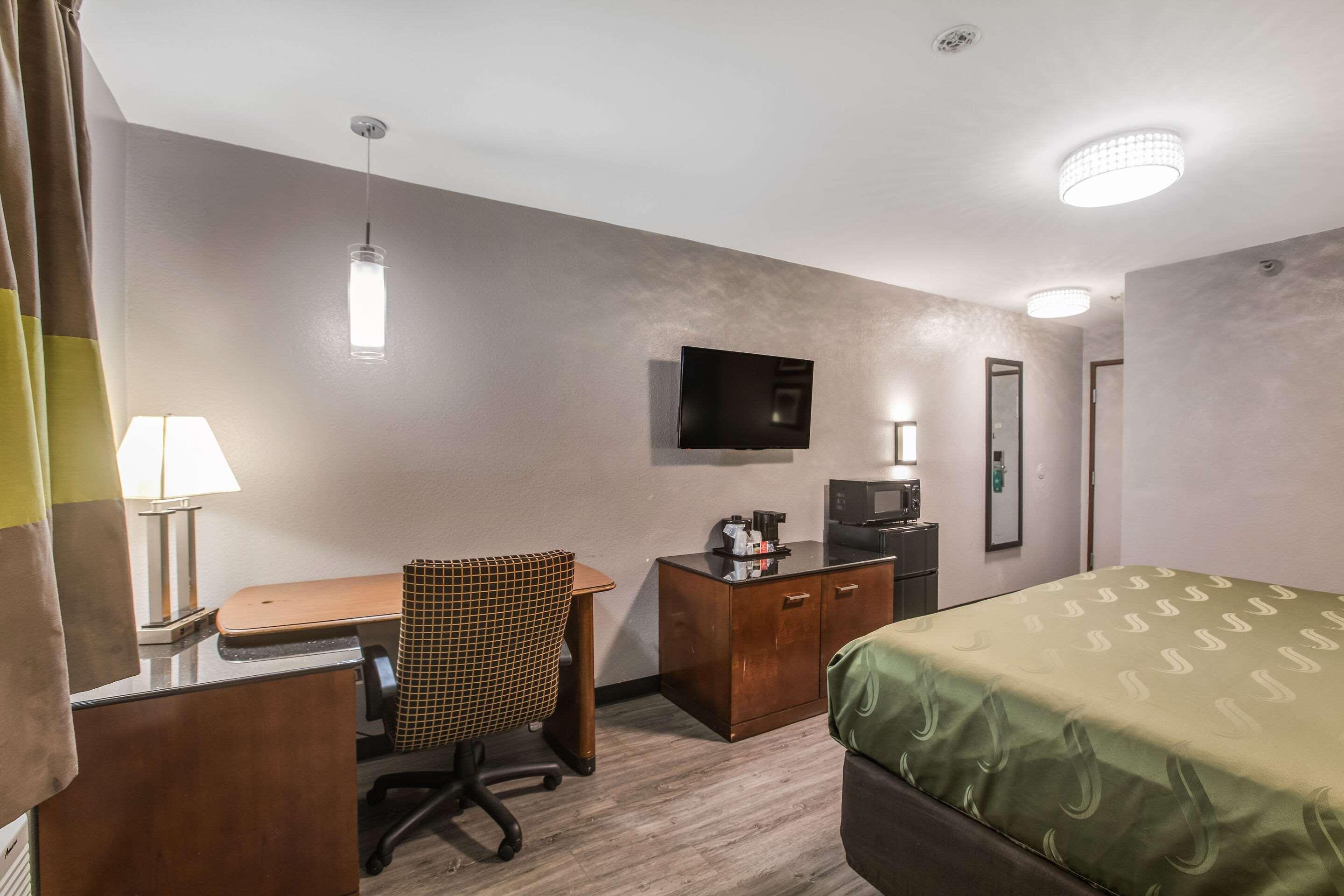 Quality Atlanta Airport-central Inn