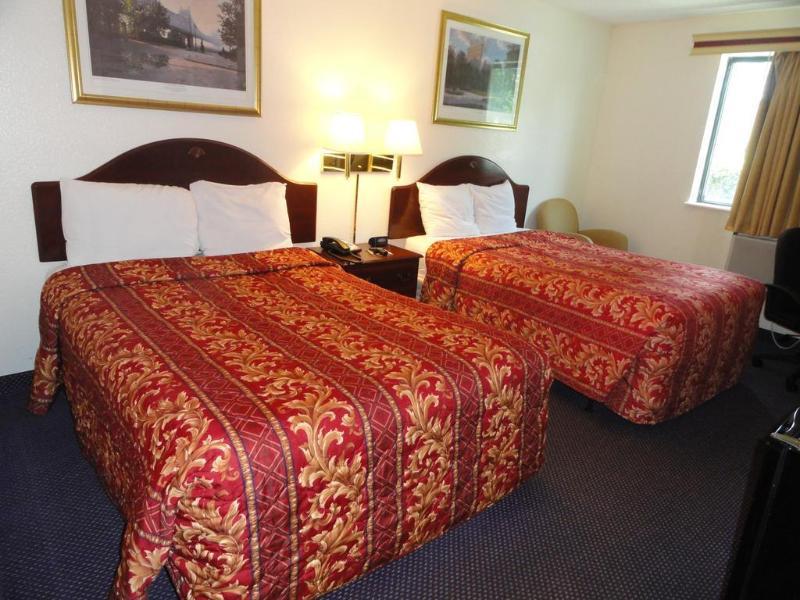 Quality Atlanta Airport-central Inn
